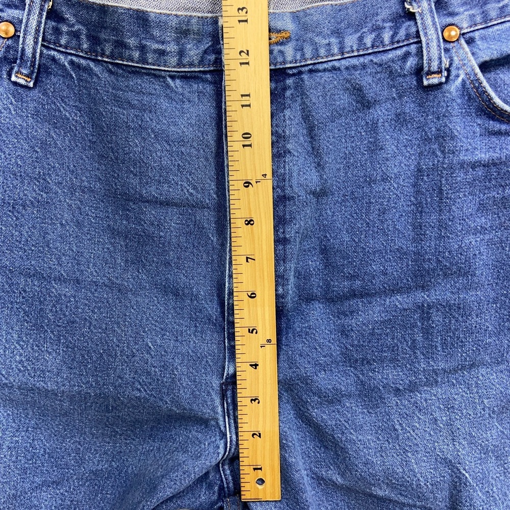 VINTAGE Wrangler Jeans Mens 40x29‎ Blue Denim Distressed Cowboy Cut Made In USA - Picture 9 of 12
